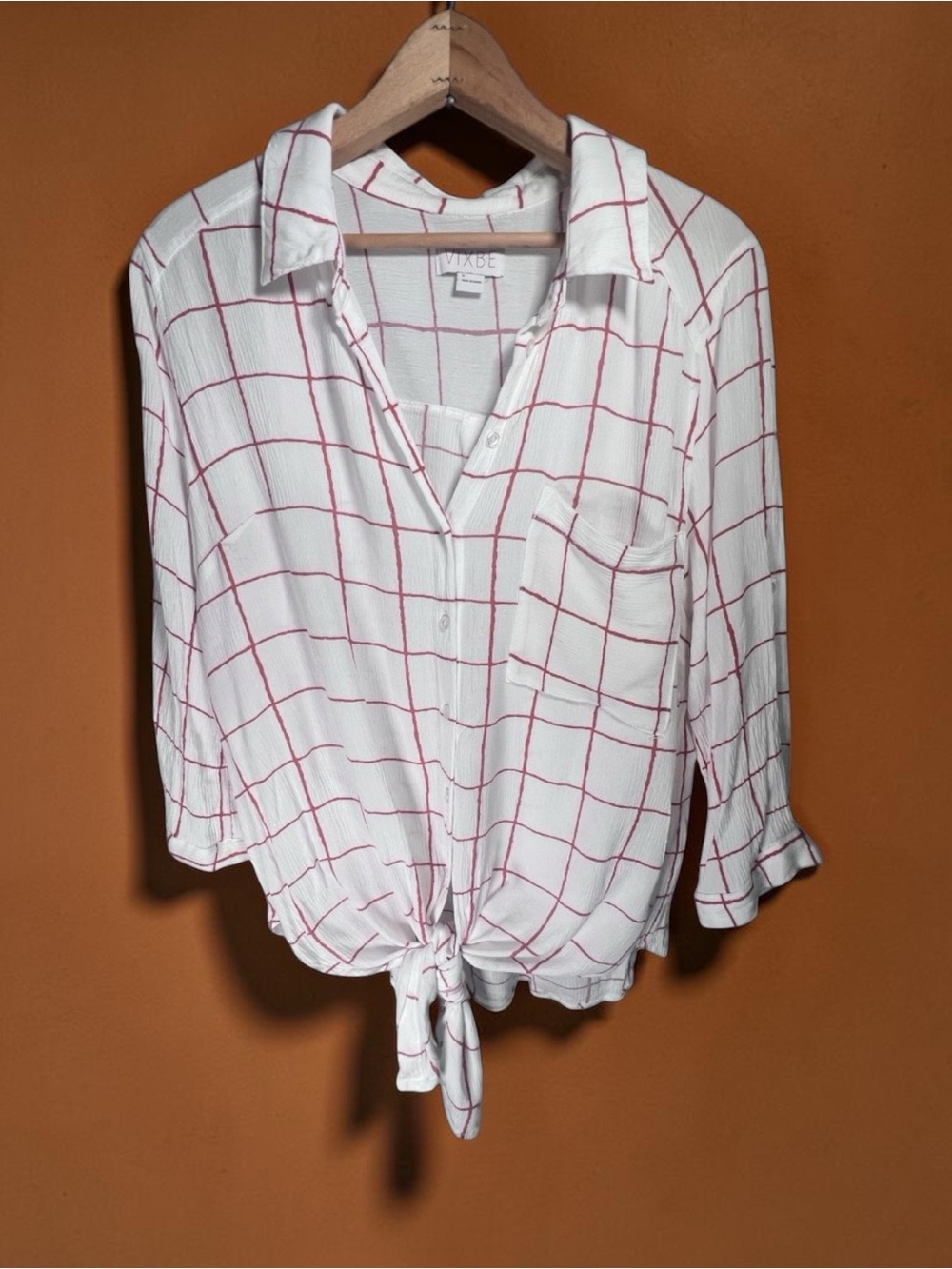 Vixbe White/rust Windowpane Tie-Front Button-Up Shirt with tie front. Size M